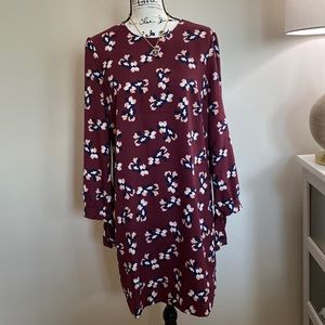 Like New. Banana Republic dress.